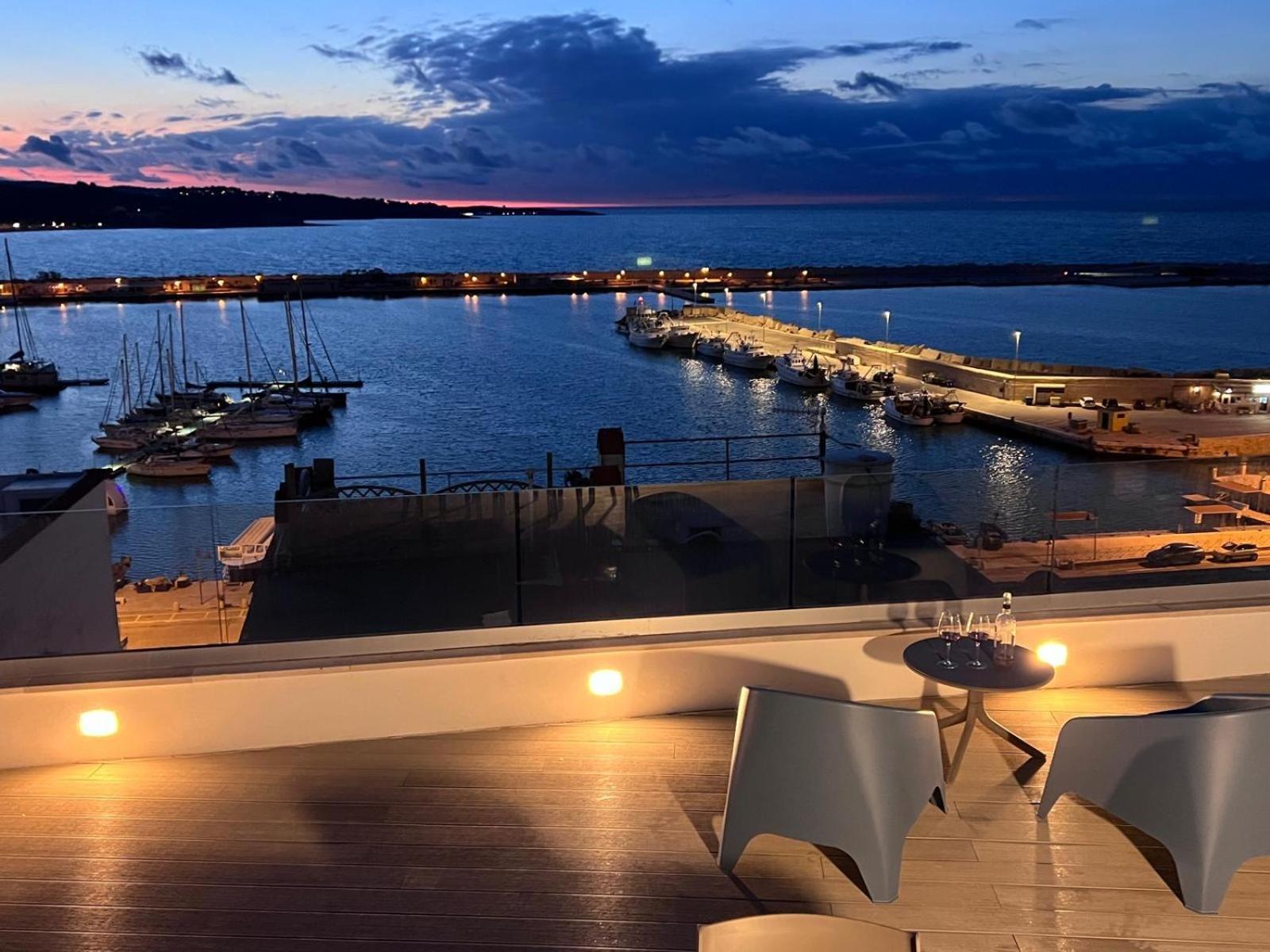 North Wind Luxury Home ヴィエステ エクステリア 写真
